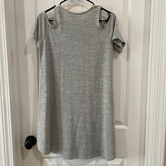 RD Style Womens Petite Medium Gray Short Sleeve Mini Dress Cut Out Shoulder - Picture 5 of 5